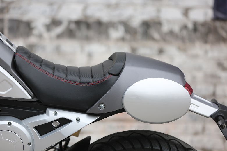 复古250摩托车叛逆者质量怎么样,Kawasakininja250复古