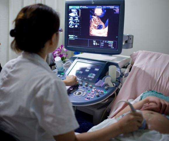 程云阁：患儿房缺1.6mm几岁可以手术？什么情况下可以自愈？