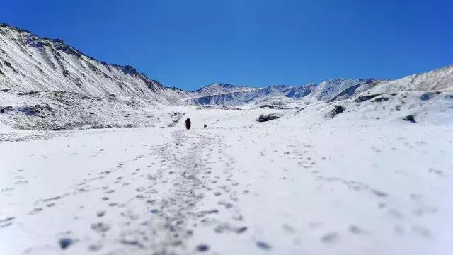 乌孙古道天堂湖在琼库什台吗,乌孙古道天堂湖到黑英山多远
