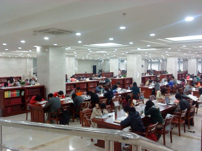 十大最美校园深圳大学,探访最美大学武汉大学