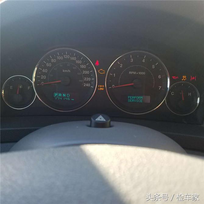 14年和15年的大切诺基,为情怀买单不值得