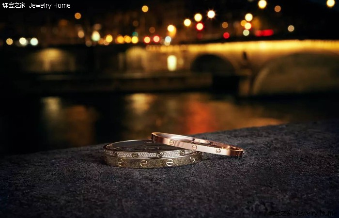 卡地亚love手镯一个人怎么戴教程,卡地亚love手镯17号多重