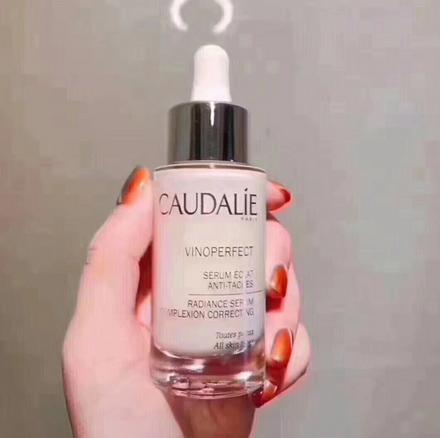 9大种草精华深度评测，功效、推荐指数详细为你分析！