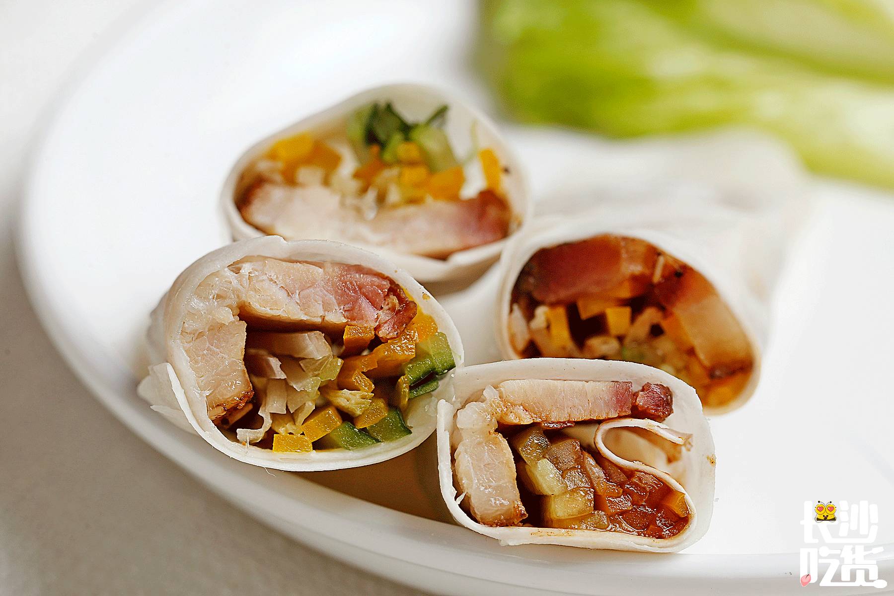 这家店竟凭借颜值和口味，竟然稳做湘菜界的精致女神十年！