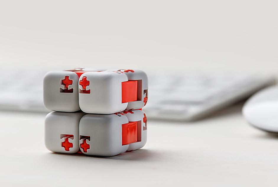 1299元小米新神器,小米新品9.9元减压