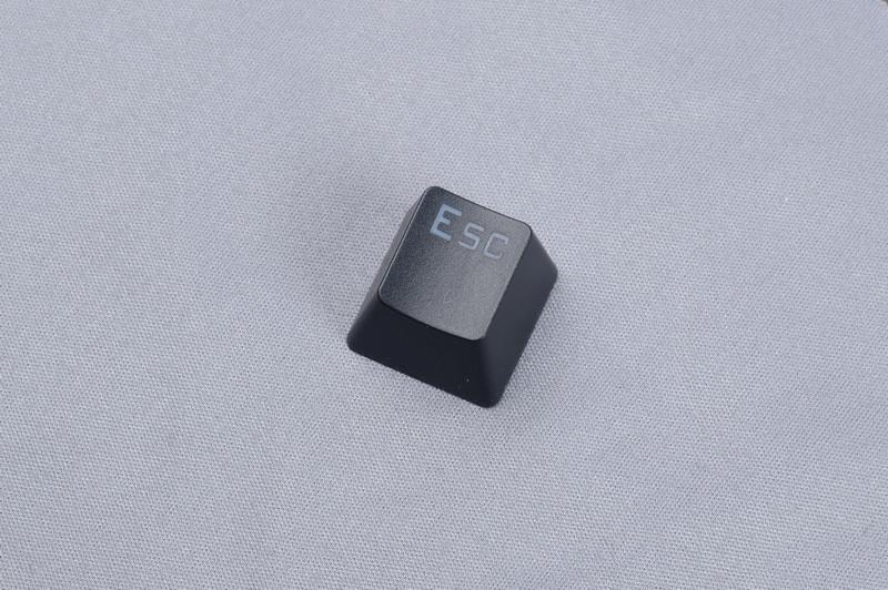 机械键盘基础款和炫酷,炫酷好样的机械键盘