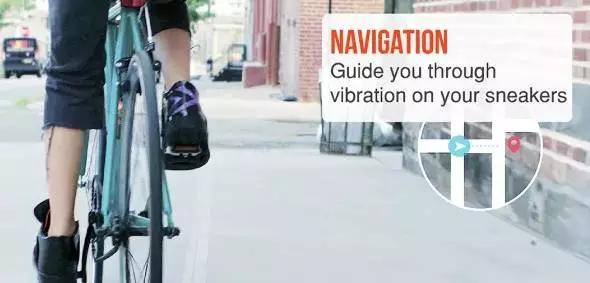 一双鞋摆在地上的表情包,两只鞋子表情包