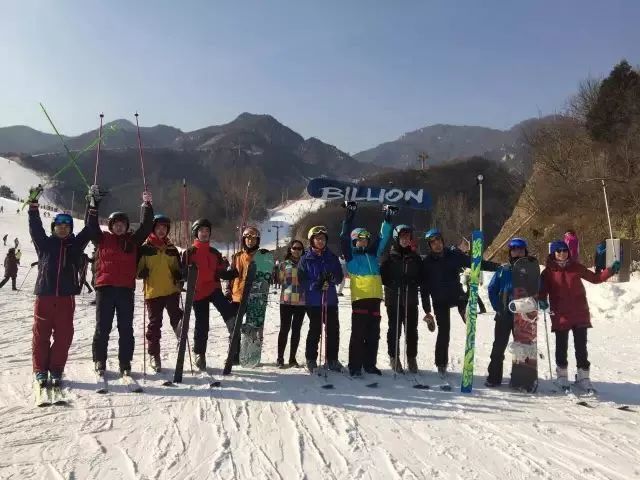 火热预定|跟海盗帮畅滑,雪季不摔跤