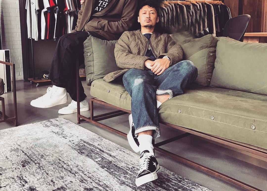 万斯鼠年和张艺兴联名匡威 (匡威万斯联名)