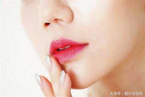 嘴巴起泡了怎么办快速消除,嘴巴起泡最快的解决方法