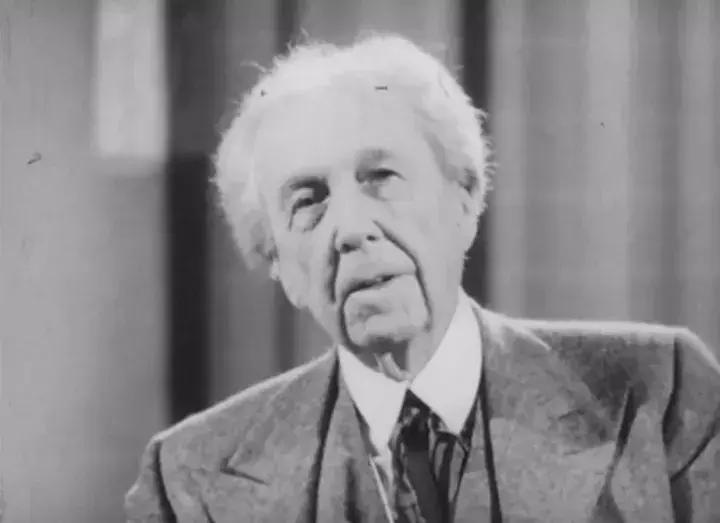 建筑大师，干私活，拐甲方老婆……却又无可替代！！