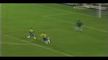 罗纳尔多钟摆式过人视频完整版,罗纳尔多钟摆过人图片