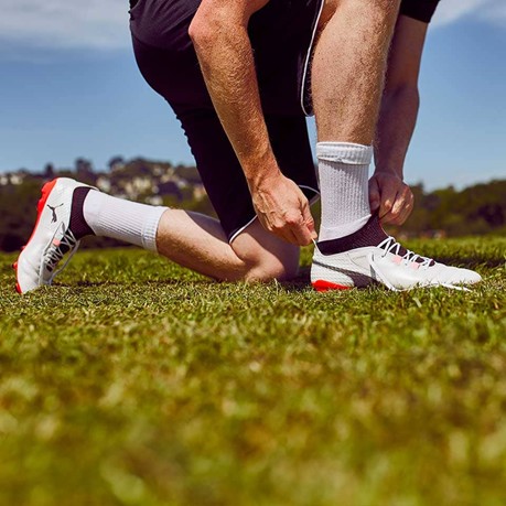 如何选择一款适合自己的足球鞋,哪款足球鞋好