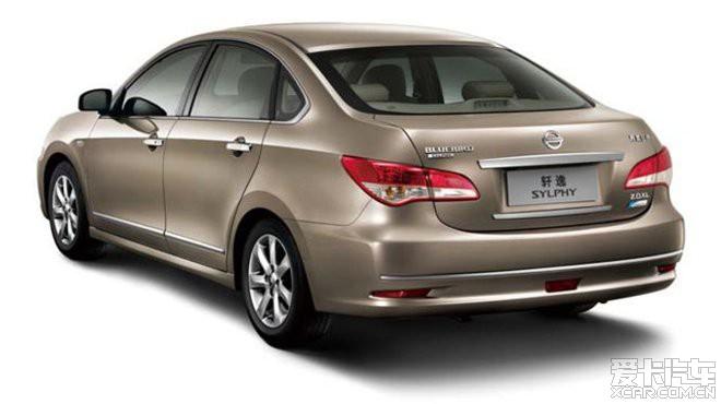 2012年蓝鸟轩逸,蓝鸟轩逸第一代