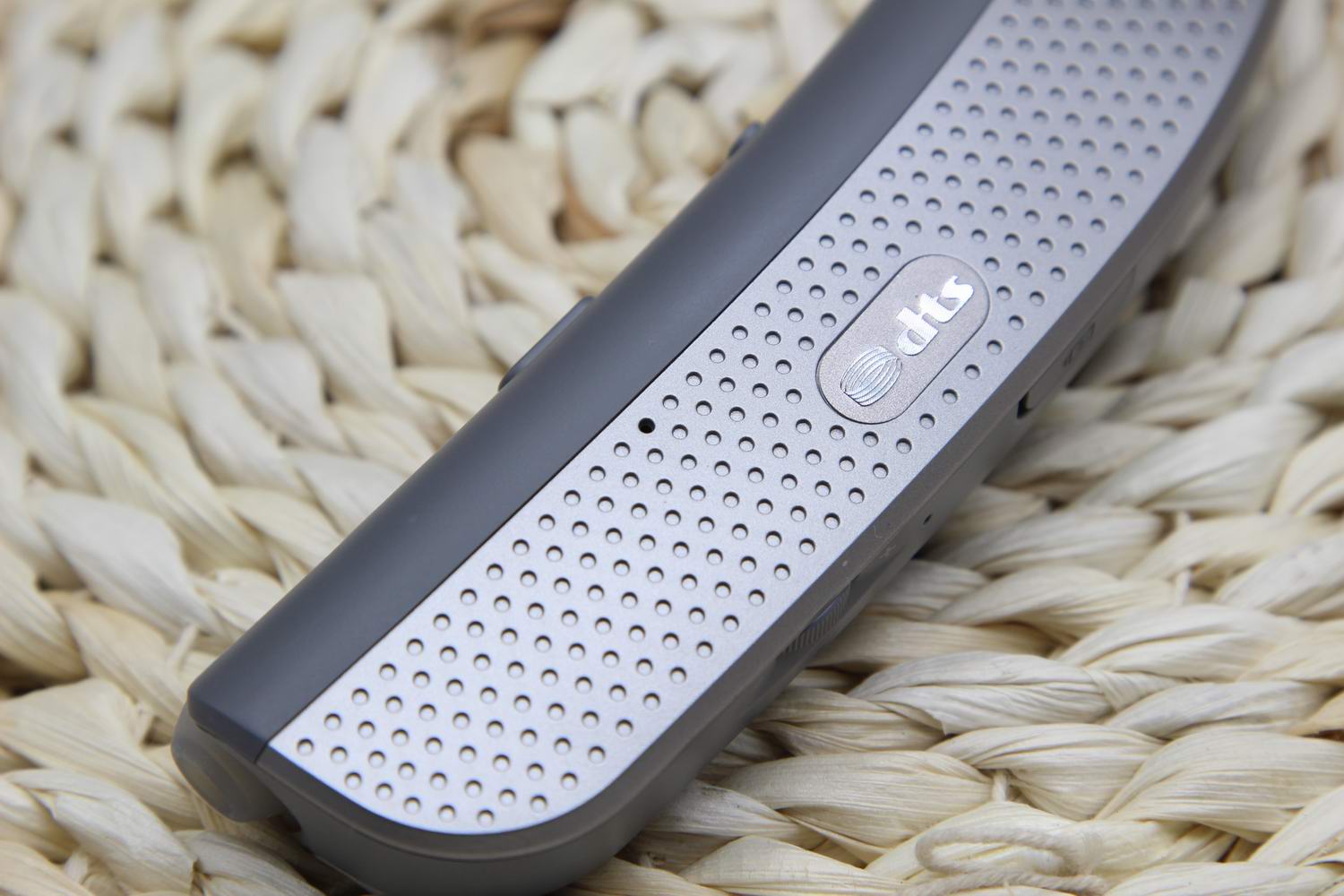 感受身临其境的音效索尼htz9f音响,lghbsw120蓝牙耳机