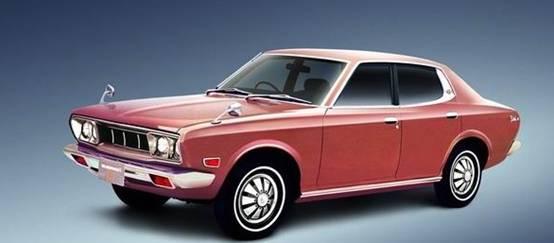 2012年蓝鸟轩逸,蓝鸟轩逸第一代