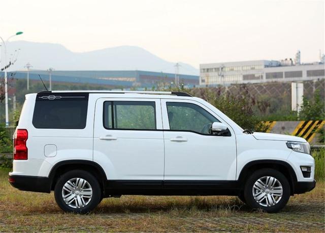 七座suv空间大内饰豪华推荐,新款国产大七座豪华内饰硬派越野