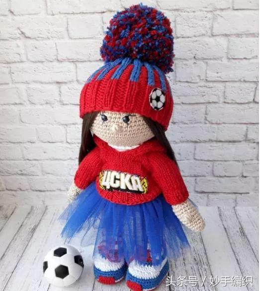 万万没想到，这都是她用毛线钩的，邻居们都赞不绝口！