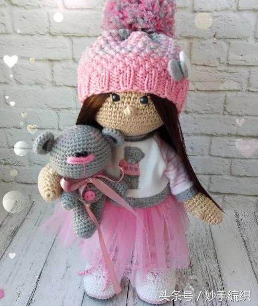 万万没想到，这都是她用毛线钩的，邻居们都赞不绝口！