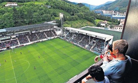 西甲主场足球场,西甲球场