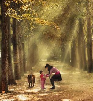 怕病,怕死,怕老,怕不能和你一起远行……