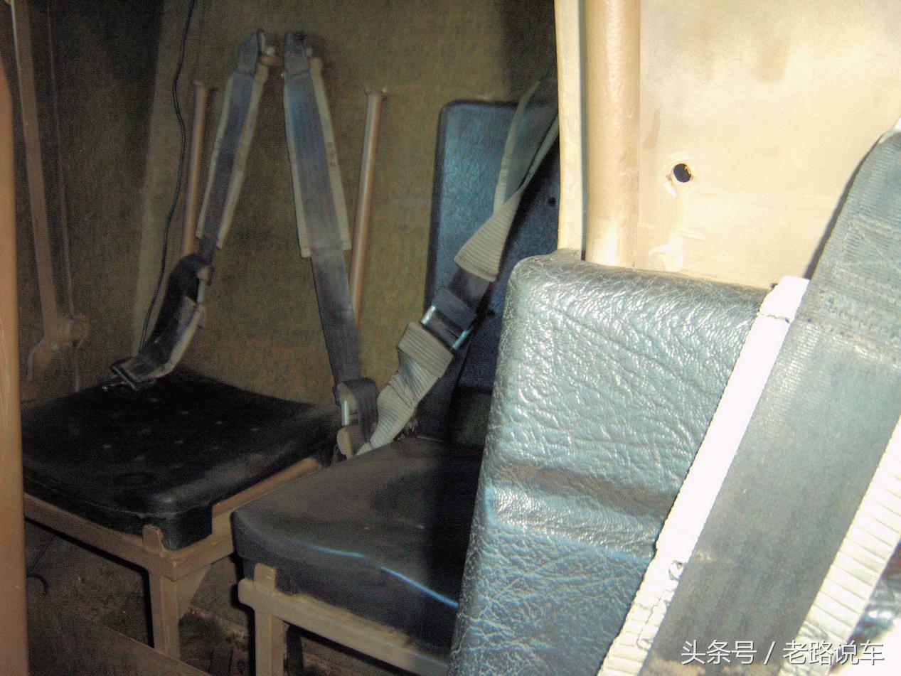 道路救援清障车大平板,道路清障车军用