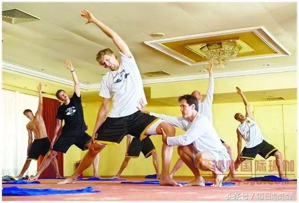 男人练瑜伽为什么会变娘,男人练瑜伽会不会变娘