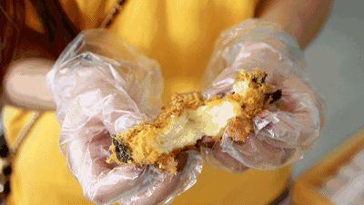 鲍师傅网红店排队,鲍师傅在南京排队