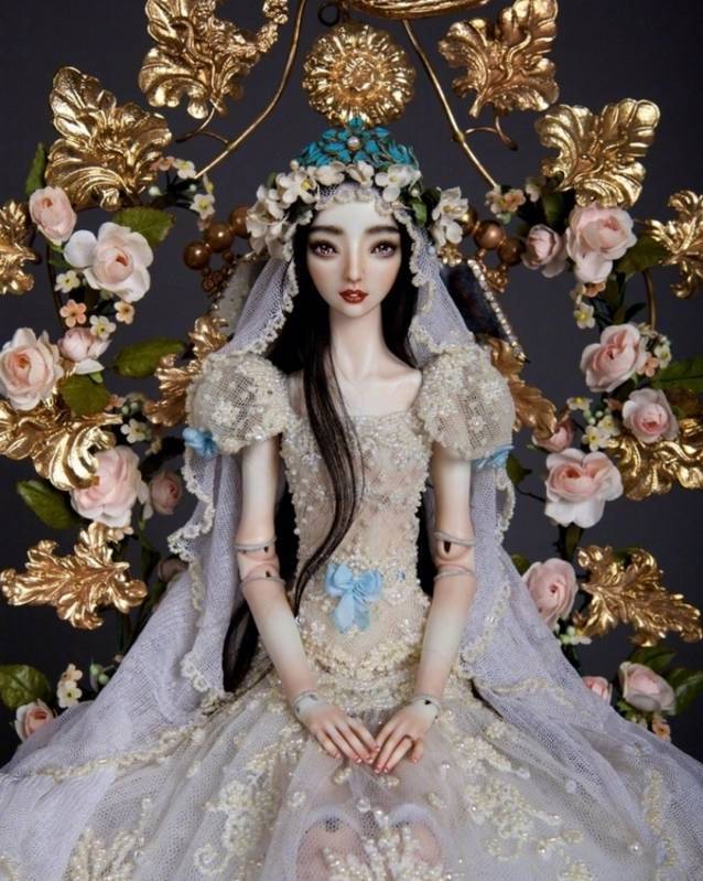 李晨送给范冰冰的200万娃娃，其实并不贵！