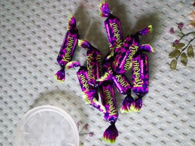 某宝某猫在大卖的海外零食TOP10，原来呢们只爱这个几牌子