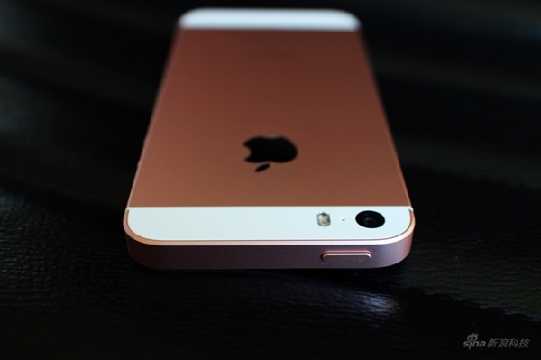 iphonese深空灰开箱,粉色iphone实拍