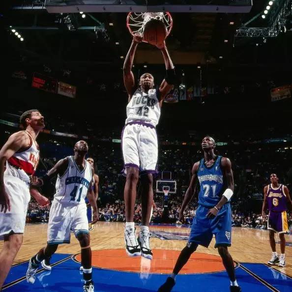 纪录是他们伟大的证明，而你有你自己的故事