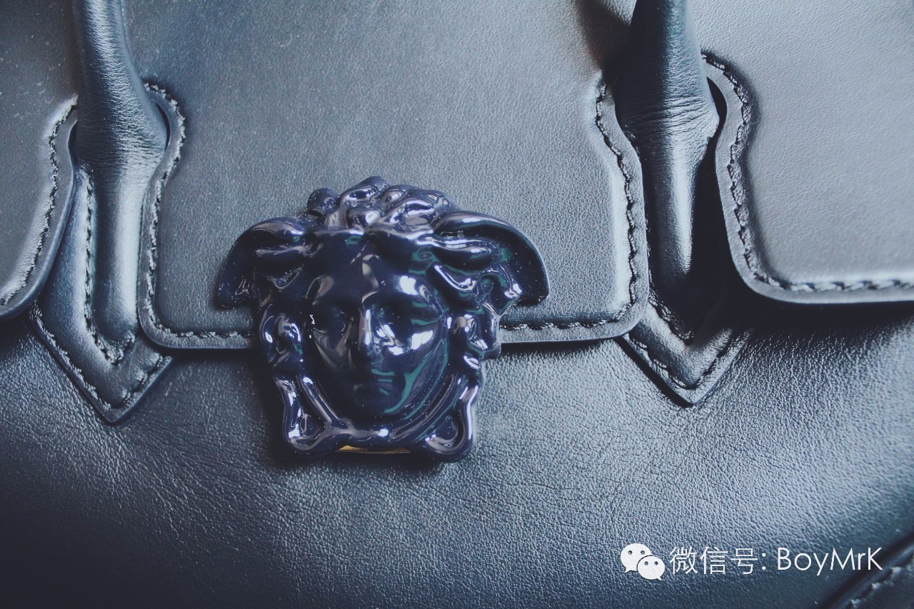 范思哲当季流行包包,范思哲包包是轻奢还是高奢