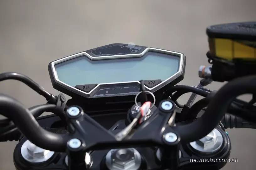 春风400nk实测最高时速是多少,春风400nk详细测评