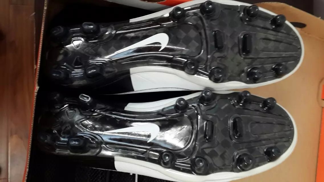 niketiempo皮尔洛,nikepremier3皮尔洛