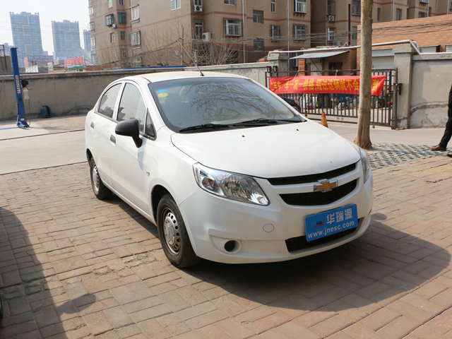 雪佛兰新赛欧两厢参数,两厢雪佛兰赛欧买哪一年的最好