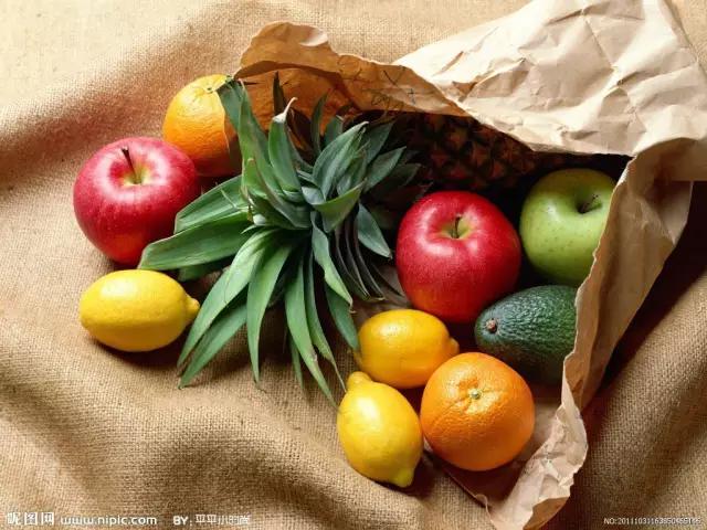 孩子的尿味重是什么原因,老人尿骚味特别重是什么原因