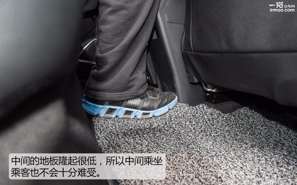 试驾森雅r7越野 (大冰块森雅r7试驾视频)