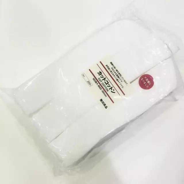 护肤使用爽肤水和精华可以吗,化妆水精华面霜哪个更重要