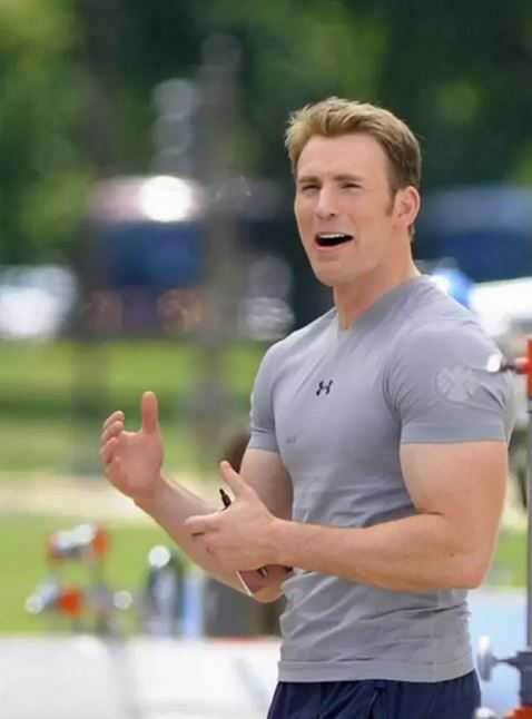 安德玛的东西为什么贵,安德玛为什么卖得比耐克贵