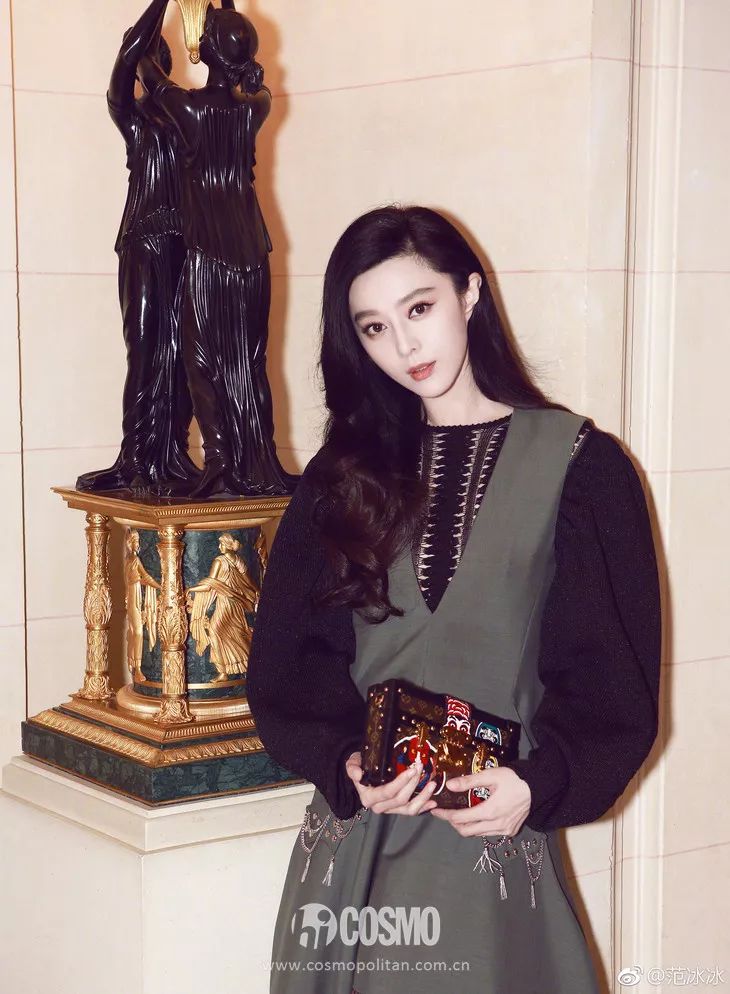 关晓彤迪丽热巴周迅杨幂范冰冰,范冰冰好看还是杨幂好看原视频