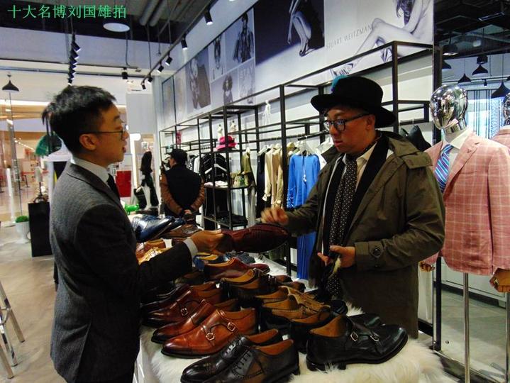 意大利奢华顶级西装定制,高端意大利西装私人定制