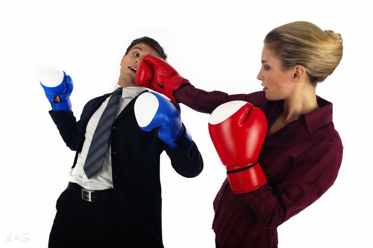 职场中被大领导抓住犯错怎么办,在职场中被领导操控怎么回击