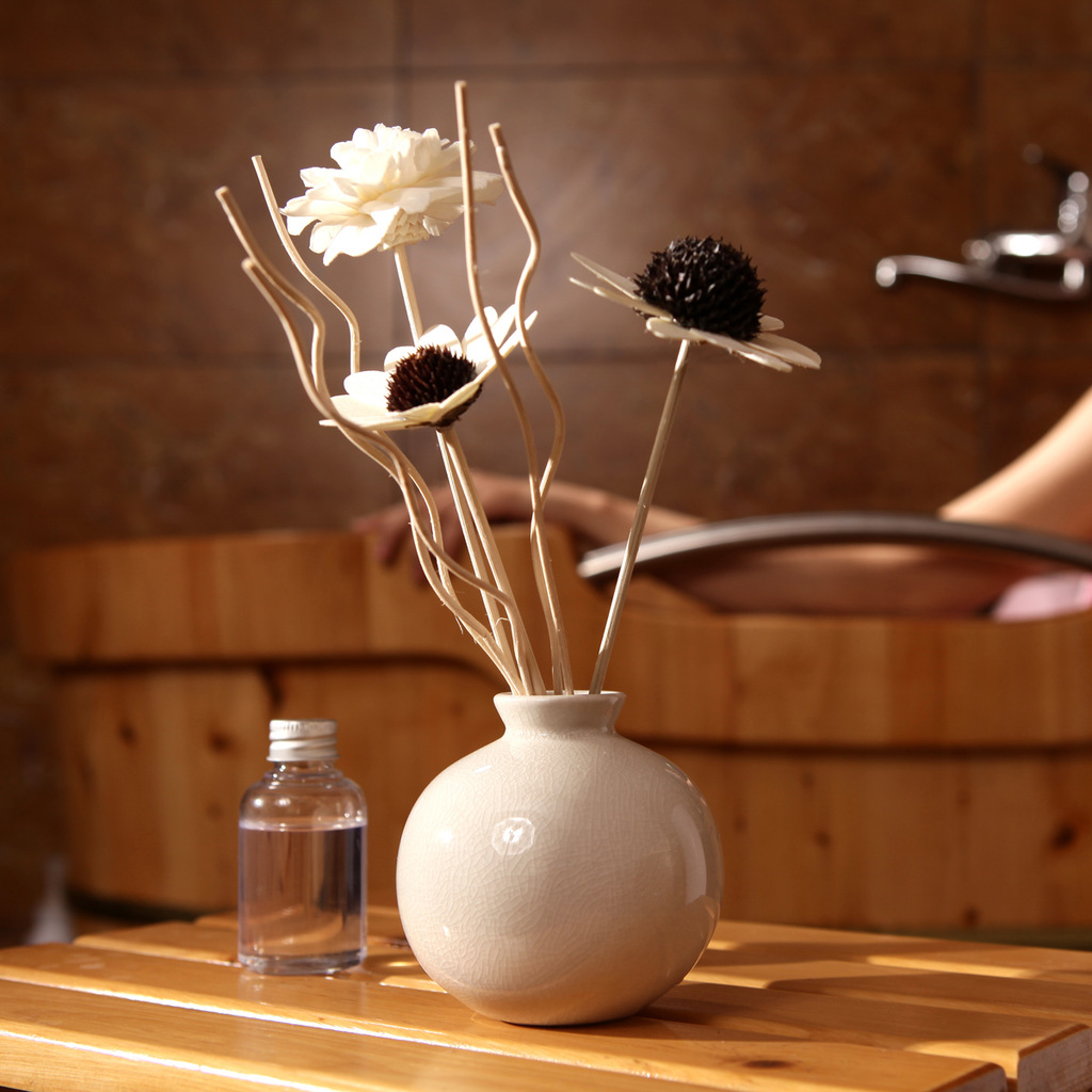 卫生间臭怎么排除是地漏还是马桶,卫生间反臭是什么原因及解决方法