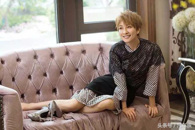 吴昕走路高清视频,吴昕走路照片