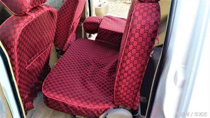 领克03后排能不能全平放倒睡觉 (国产suv可以放平睡觉的车)