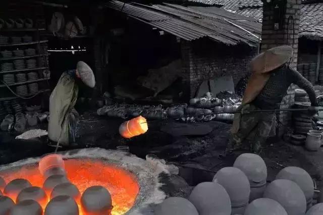 被誉为土与火的艺术，上个世纪竟然被拿来炼钢？