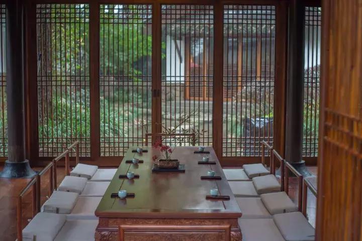 罗莱夏朵杭州紫萱度假村招聘,罗莱夏朵紫萱度假村logo