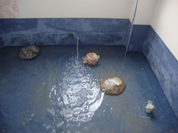 卫生间贴过瓷砖了但是漏水怎么办,贴瓷砖墙体漏水渗水如何处理