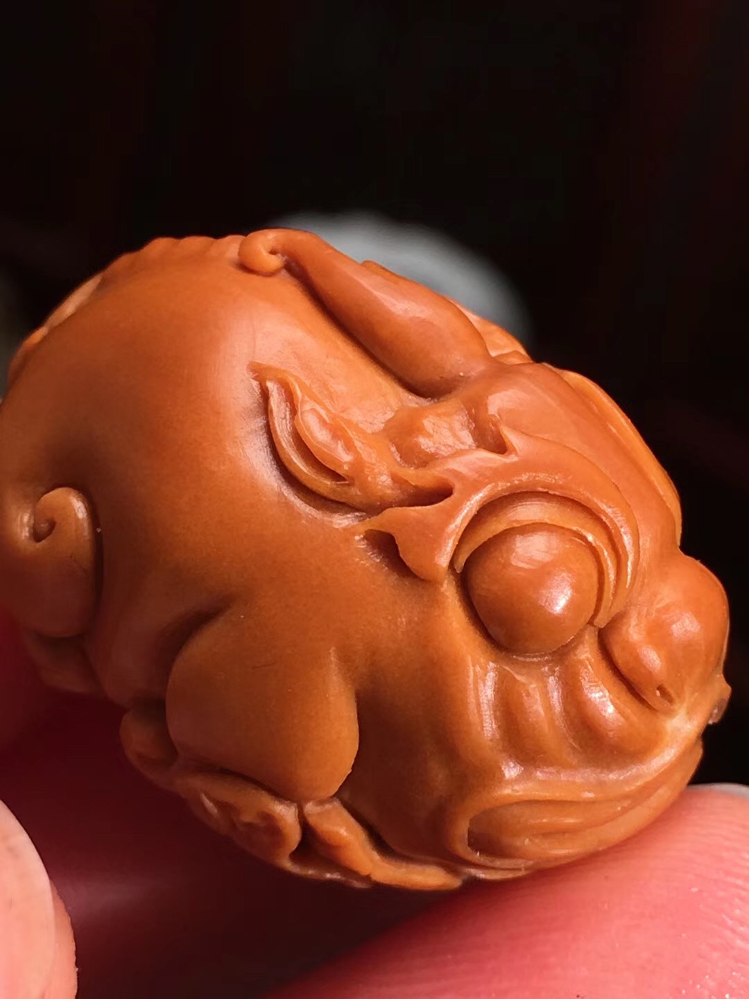 橄榄核里边都干了还容易开裂吗,橄榄核开裂用蛋清还是用502